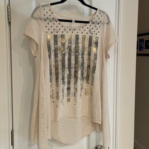 Love In women’s tee shirt /tunic